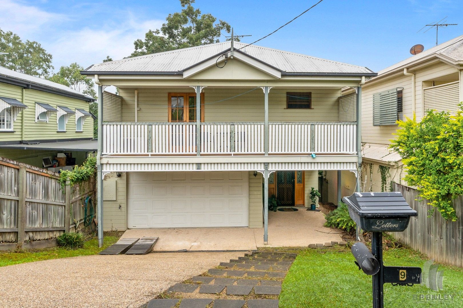 9 Stephenson Street, Bardon QLD 4065, Image 1