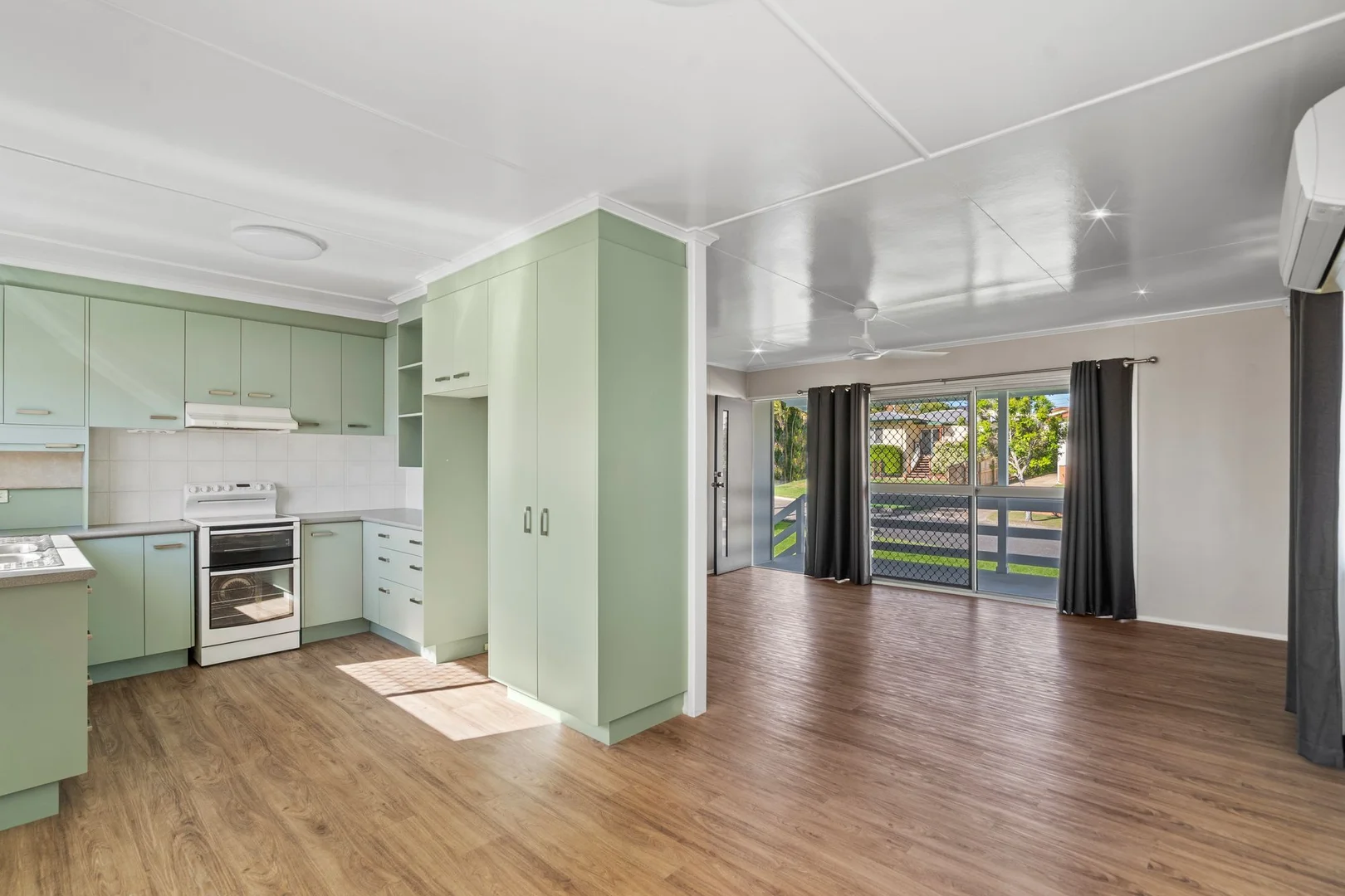 Additional image 2 of 17 Selkirk Street, Tingalpa QLD 4173