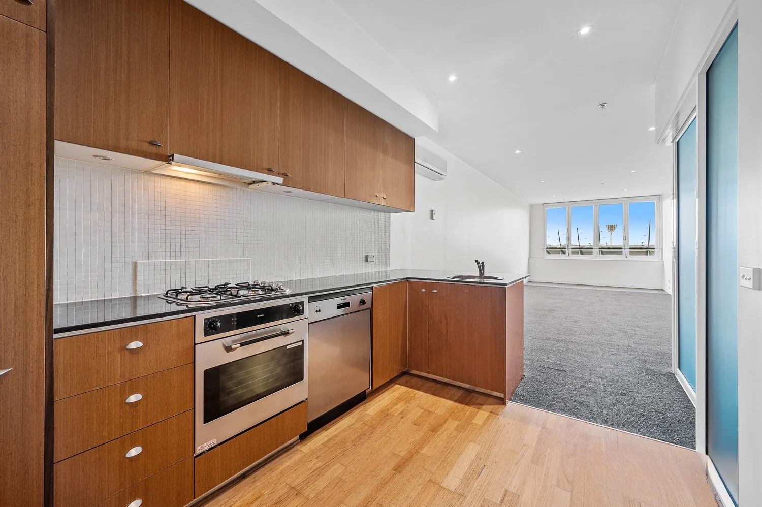 Additional image 4 of 603/166 Wellington Parade, East Melbourne VIC 3002