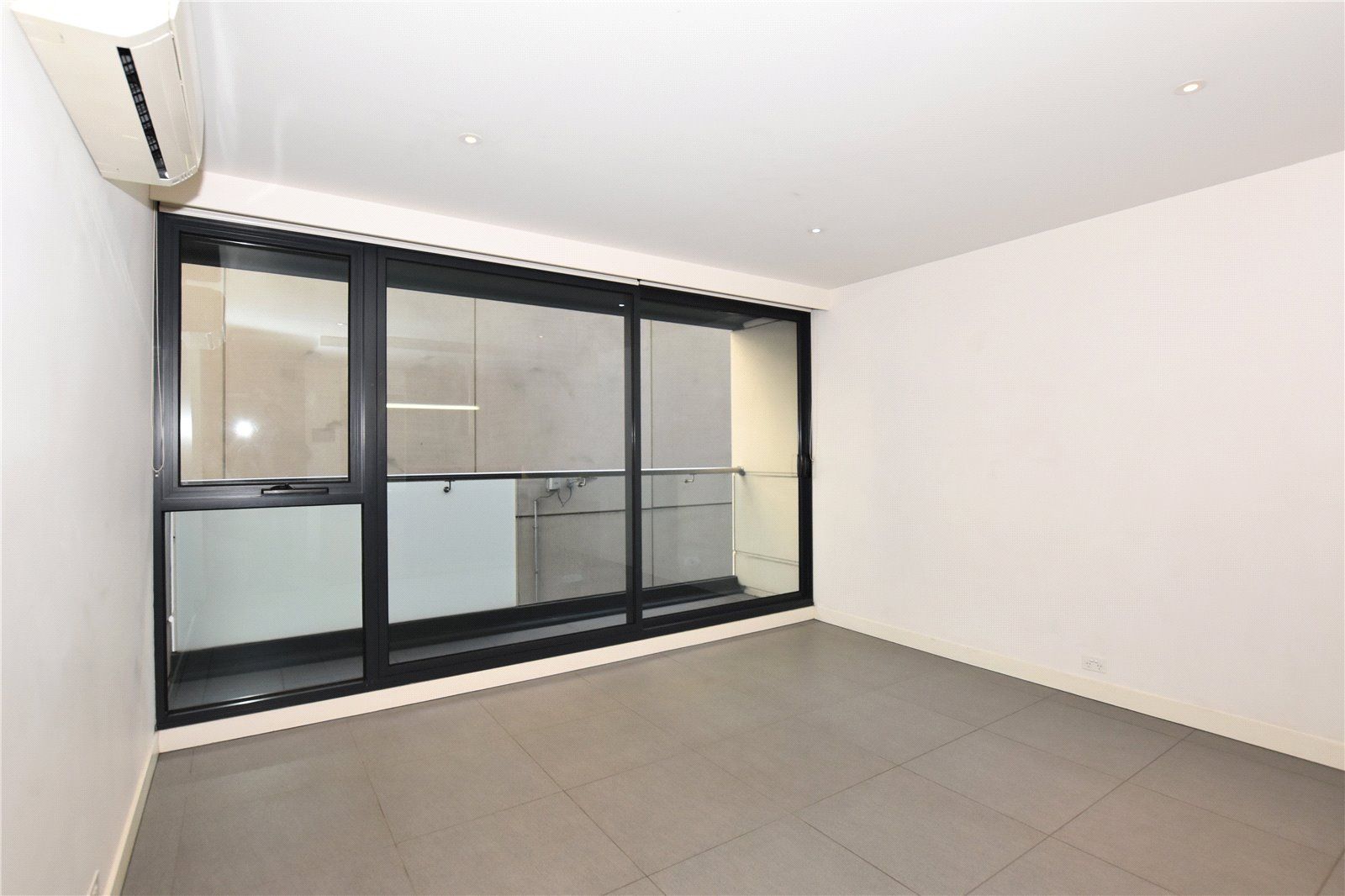 106/55 Jeffcott Street, West Melbourne VIC 3003, Image 2