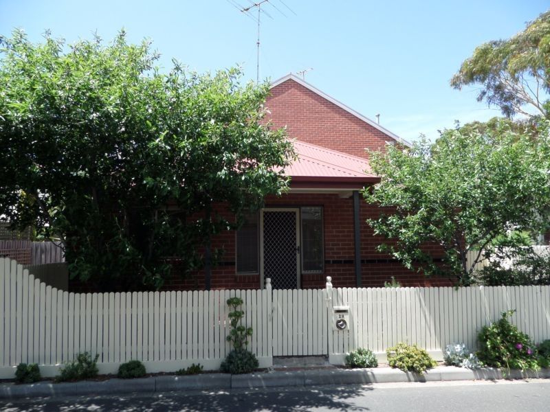 1 bedrooms House in 29 Crichton Lane KENSINGTON VIC, 3031