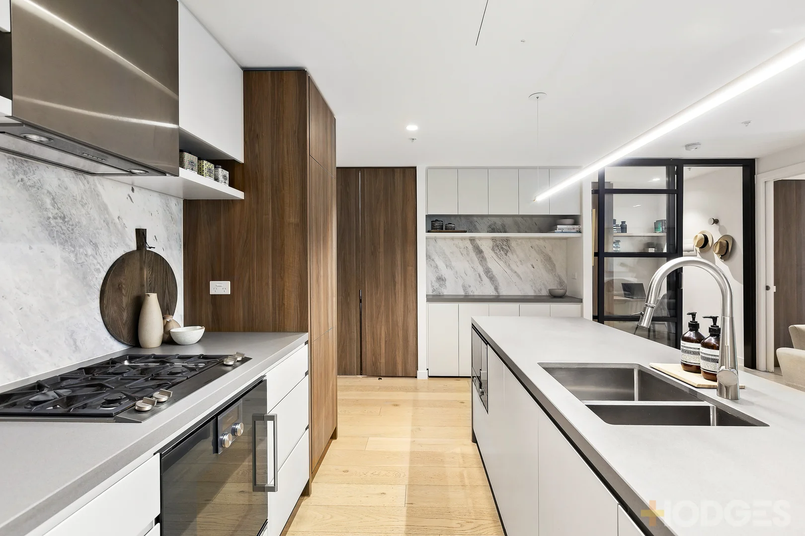 Additional image 6 of G4/28 Linacre Road, Hampton VIC 3188