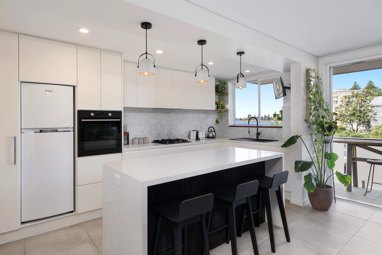 Additional image 2 of 3/1150-1152 Pittwater Road, Collaroy NSW 2097