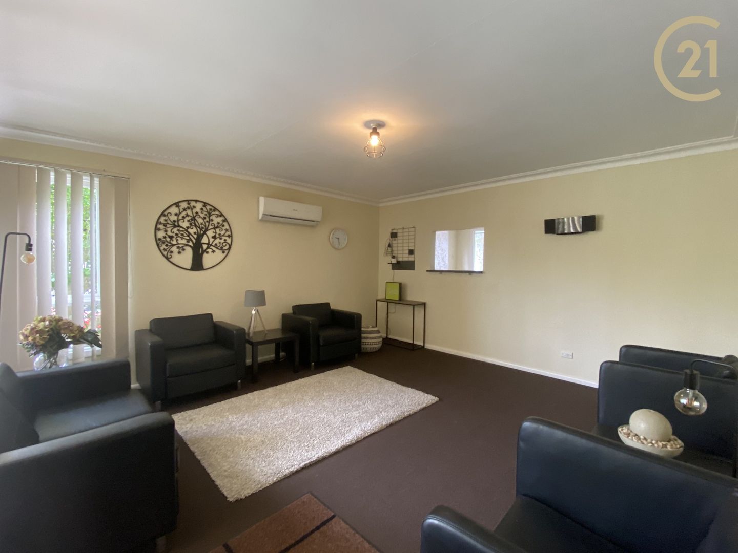 65 Wallace Street, Beaconsfield VIC 3807, Image 2