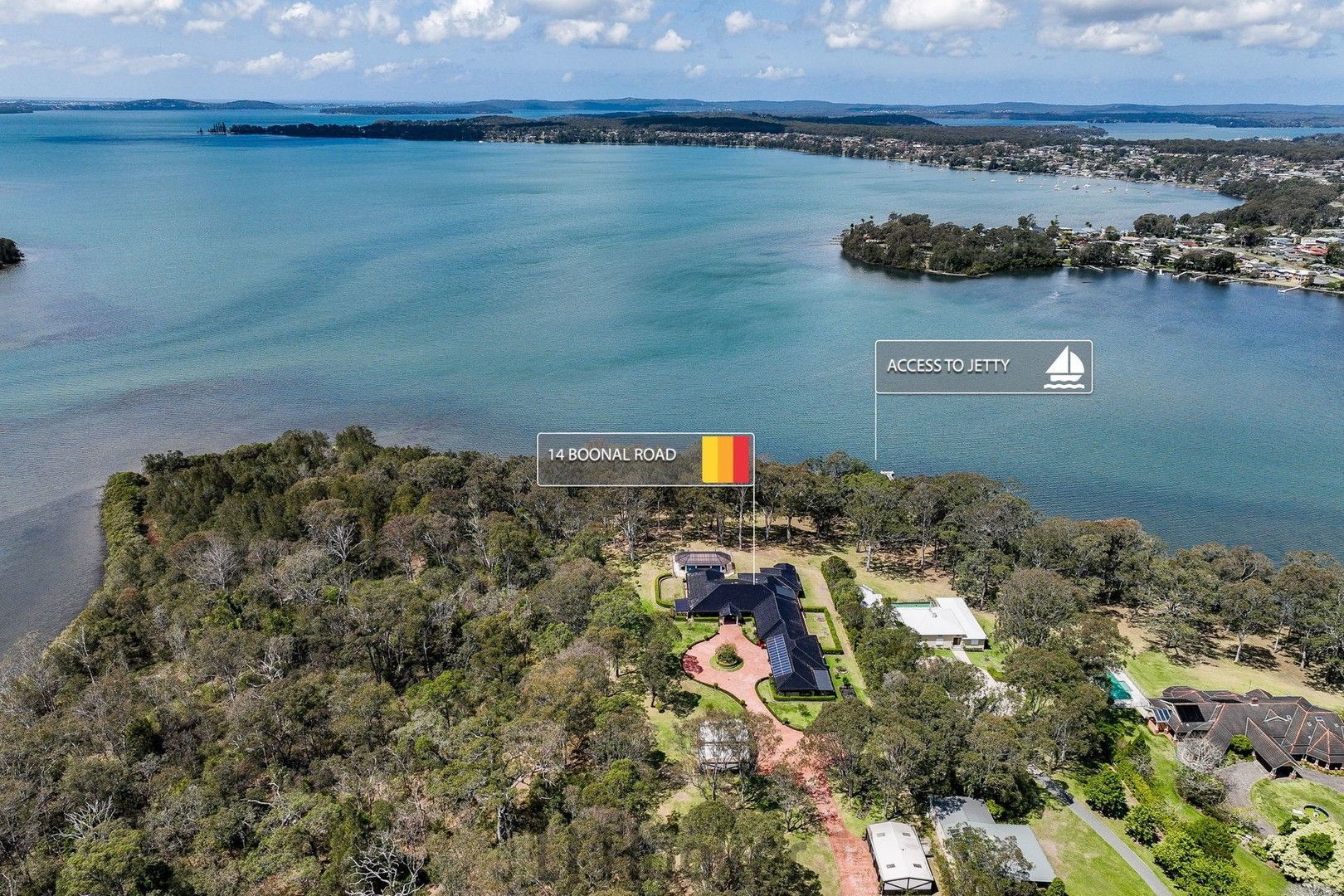 6 bedrooms House in 14 Boonal Road MORISSET NSW, 2264