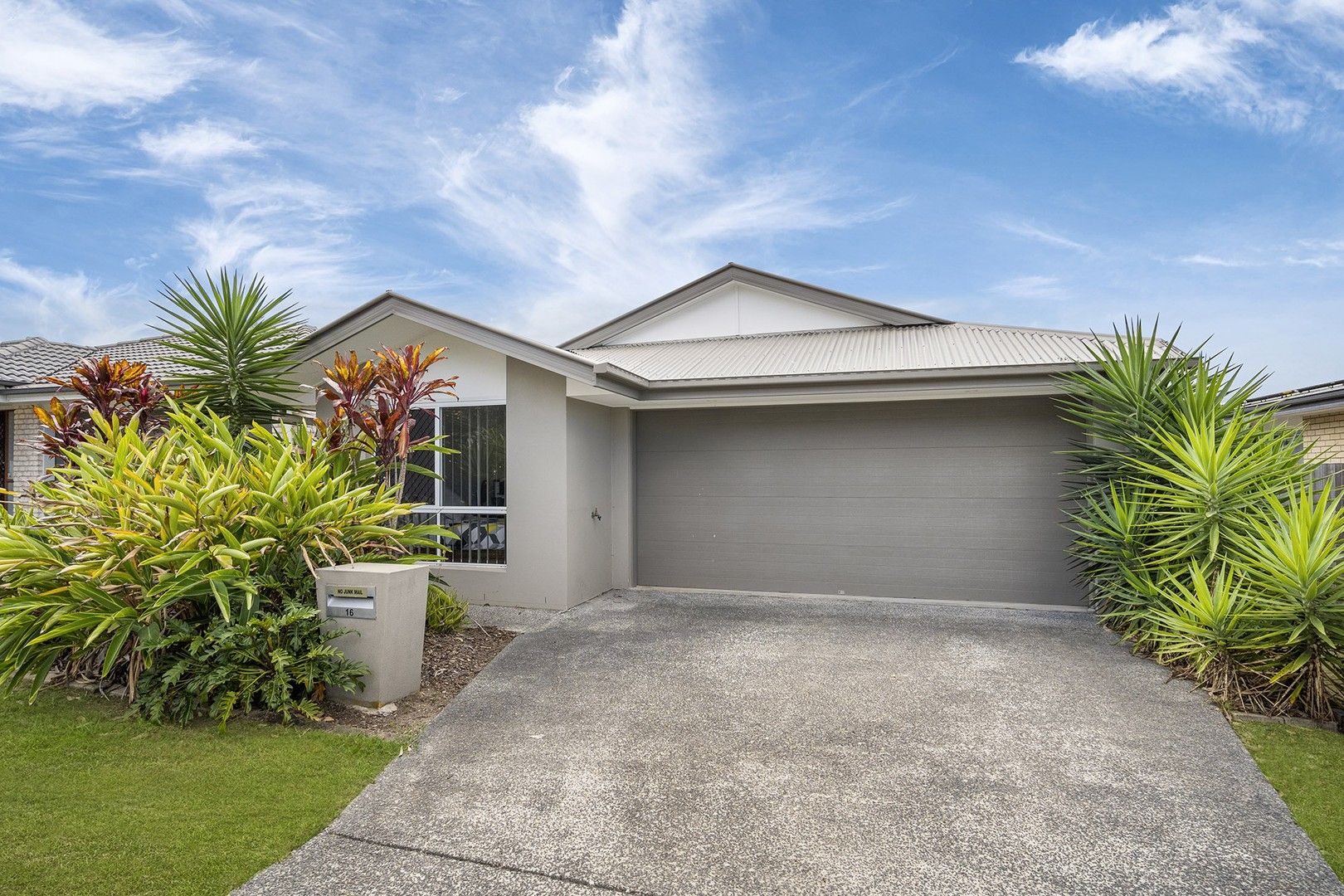 16 Sunstone Court Logan Reserve QLD 4133 Domain