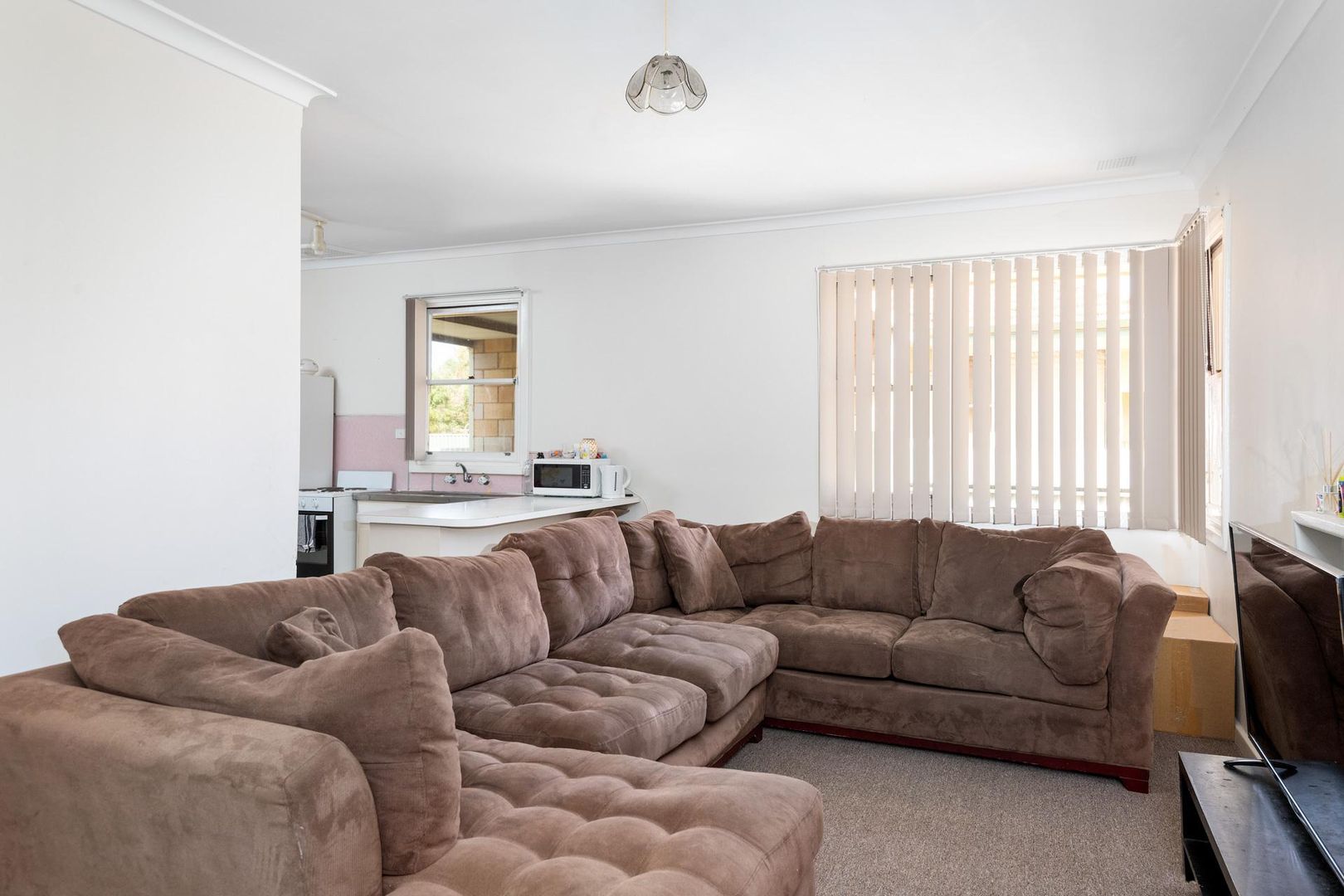 2/132 Moran Street, Victory Heights WA 6432, Image 2