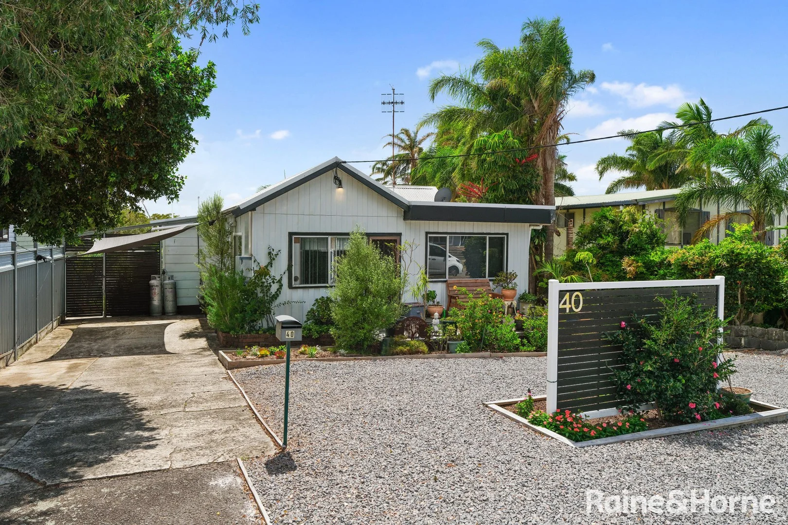 40 Montevideo Pde, Nelson Bay NSW 2315
