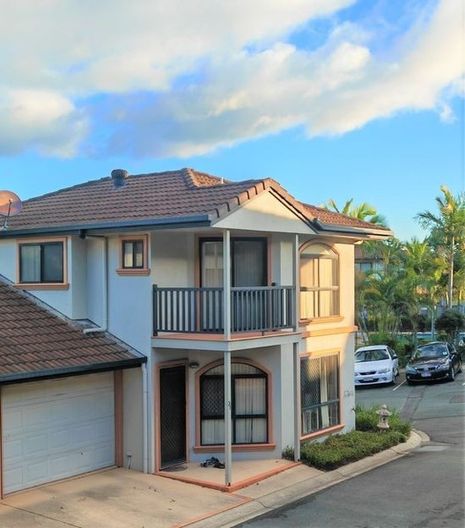 37/12 Greendale Way, Carindale QLD 4152 Domain