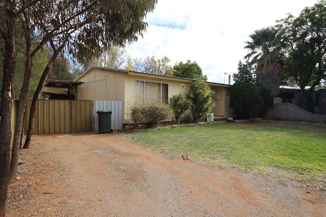 Picture of 17 Hepburn Street, MOUNT MAGNET WA 6638