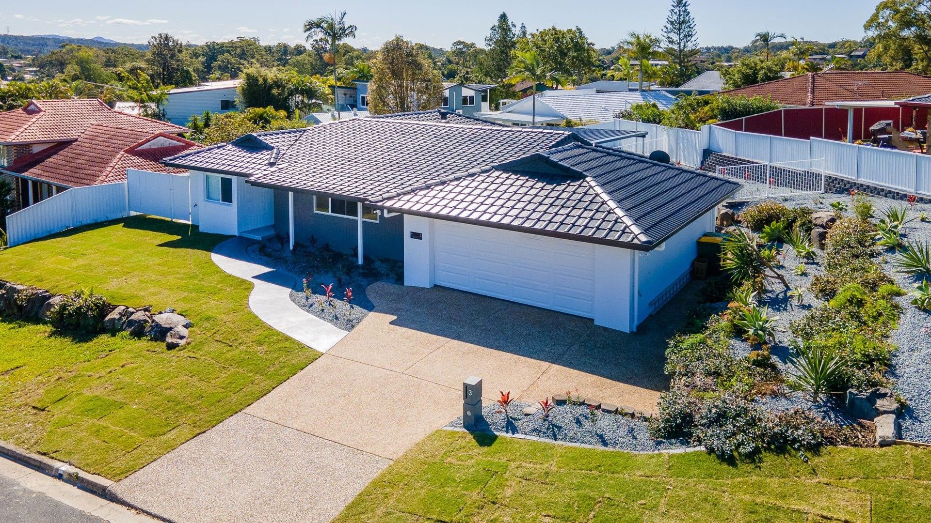 3 bedrooms House in 3 Carrabean Avenue ASHMORE QLD, 4214