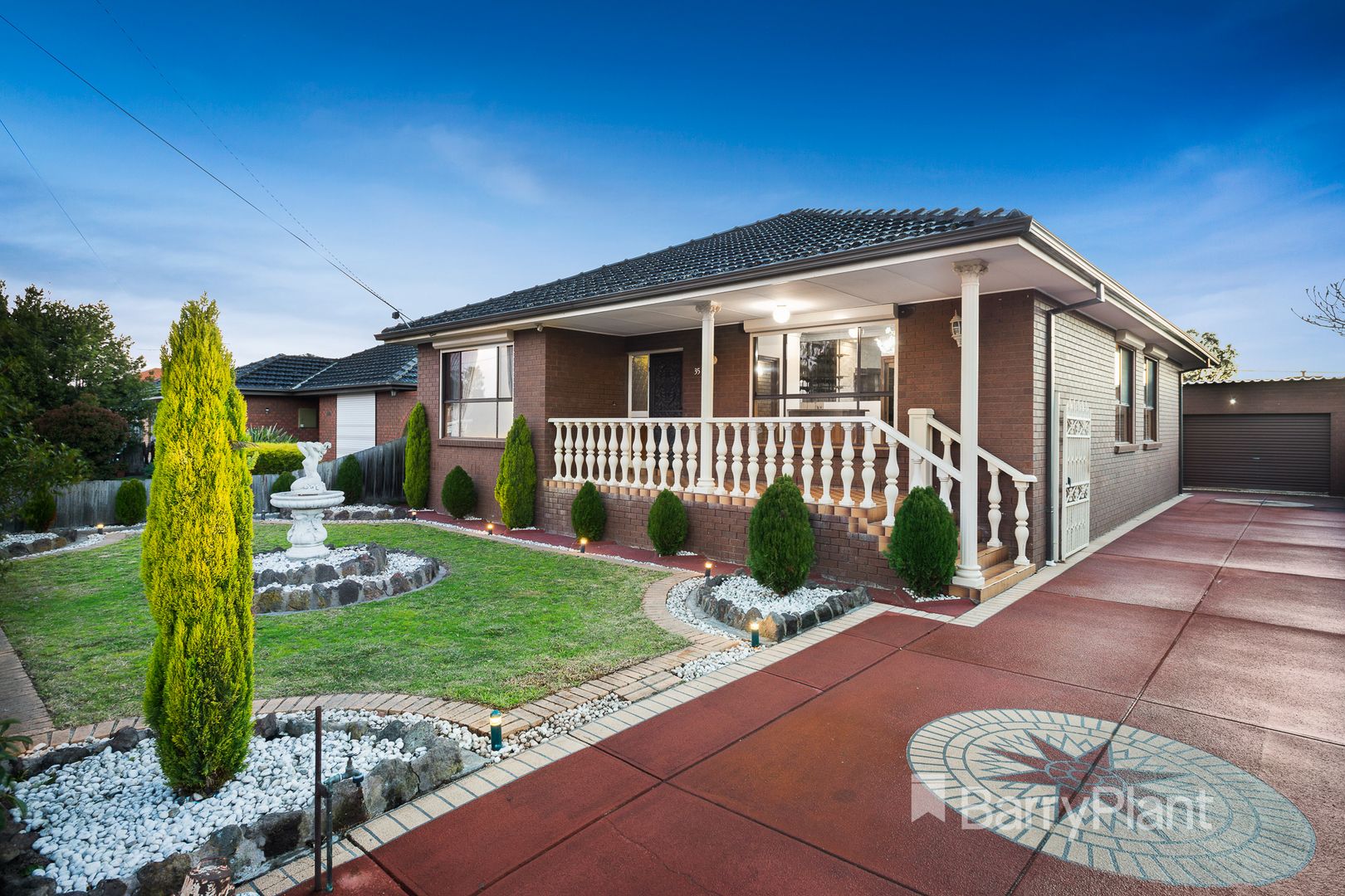 35 Winn Grove, Fawkner VIC 3060