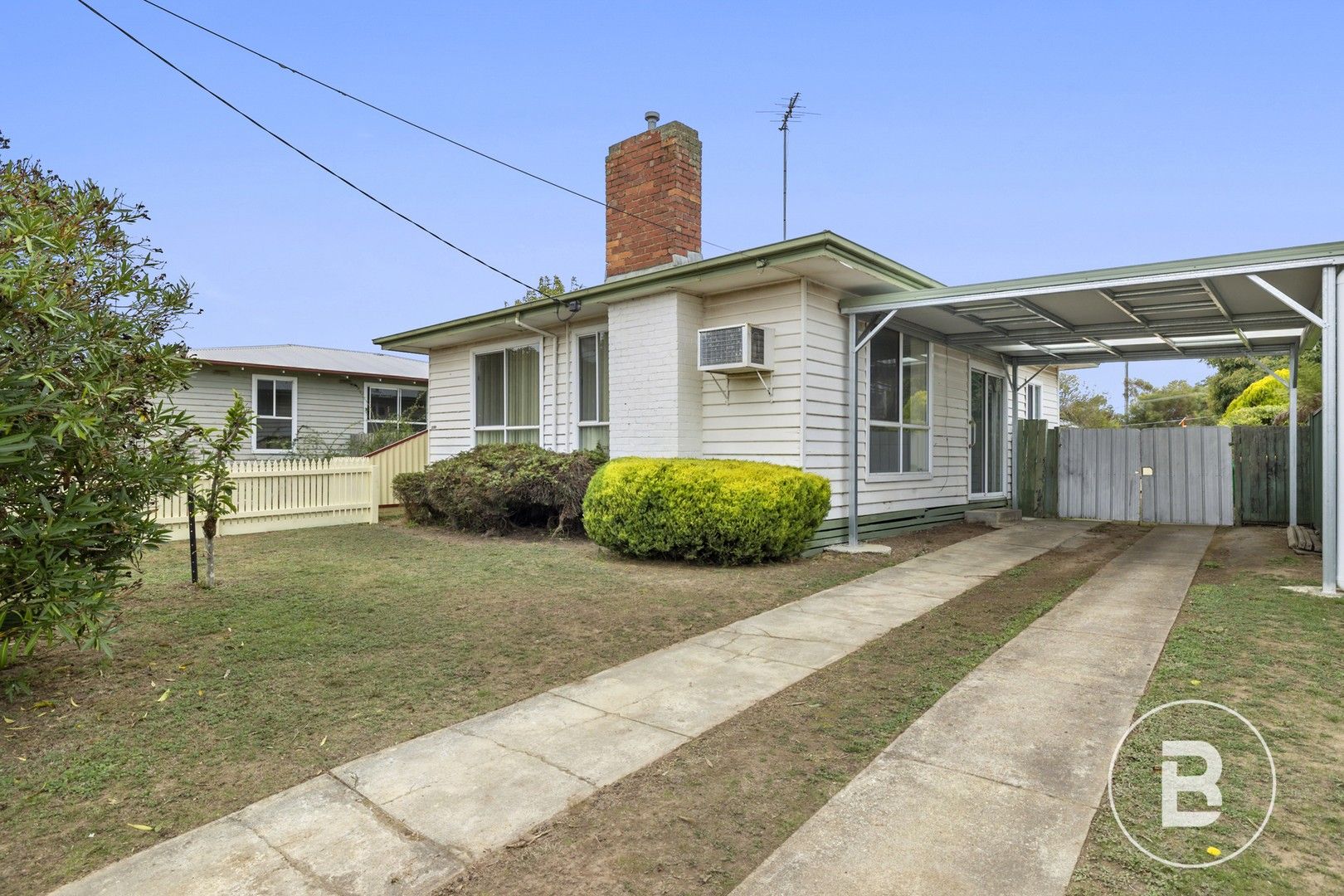 2 bedrooms House in 1229 Norman Street WENDOUREE VIC, 3355