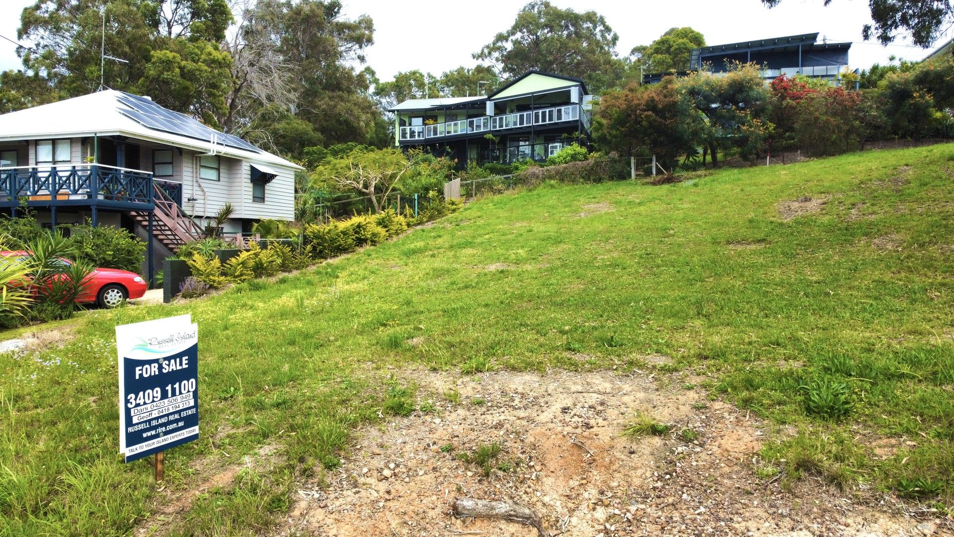 Vacant land in 92 Wahine Dr, RUSSELL ISLAND QLD, 4184