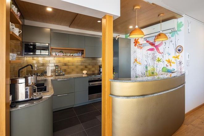 9/81 MARINE PARADE Redcliffe 4020 - Image 3