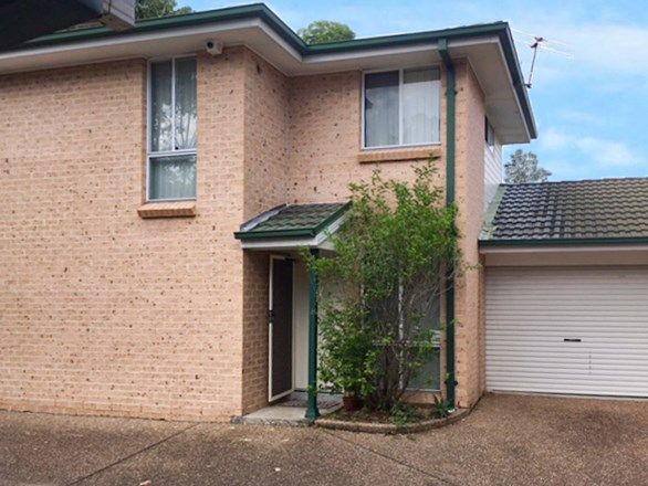 2 bedrooms Townhouse in 1/35 Alfred Street WOONONA NSW, 2517