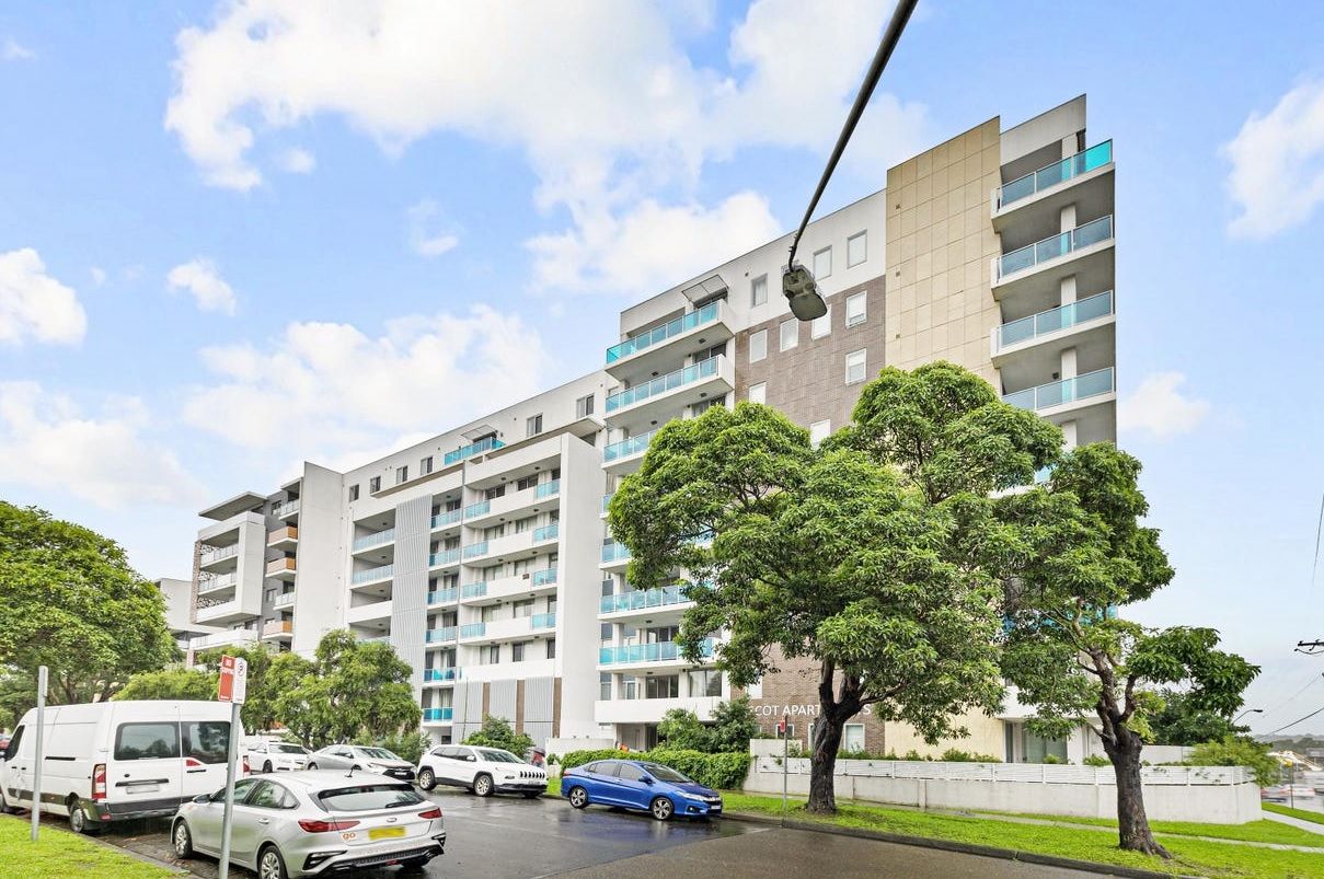 2 bedrooms Apartment / Unit / Flat in 203/3 Weston Street ROSEHILL NSW, 2142