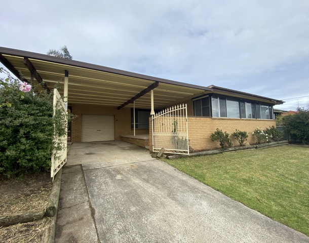 367 Reddall Parade, Mount Warrigal NSW 2528