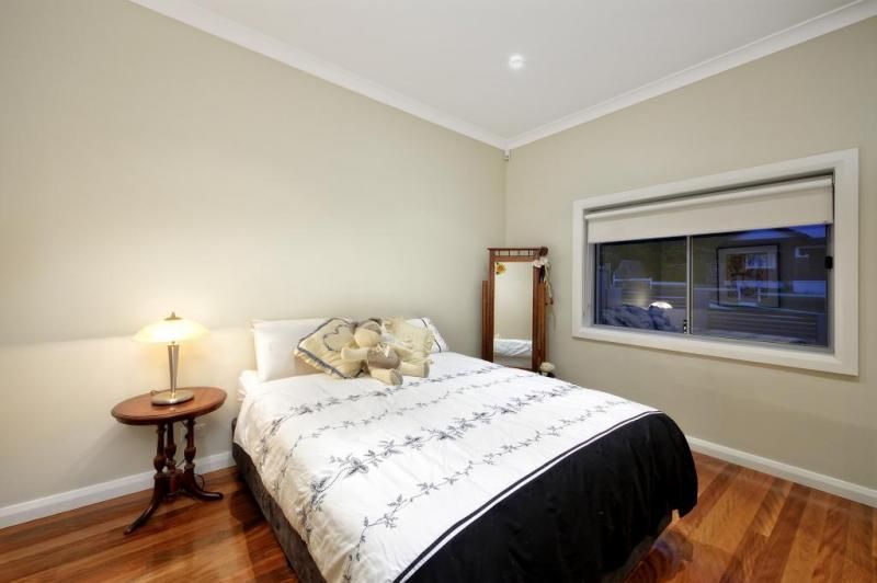 82 Hillcrest Avenue, HURSTVILLE GROVE NSW 2220, Image 2