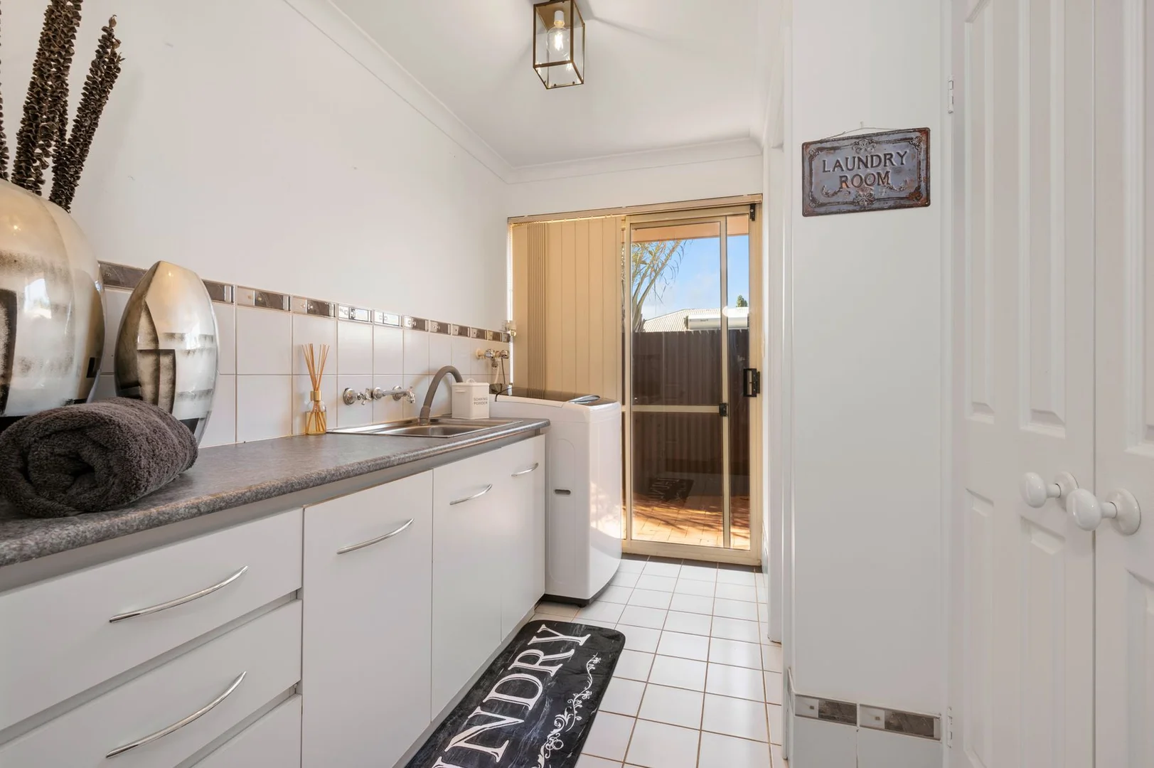 Additional image 16 of 6 Tindals Crescent, Hannans WA 6430