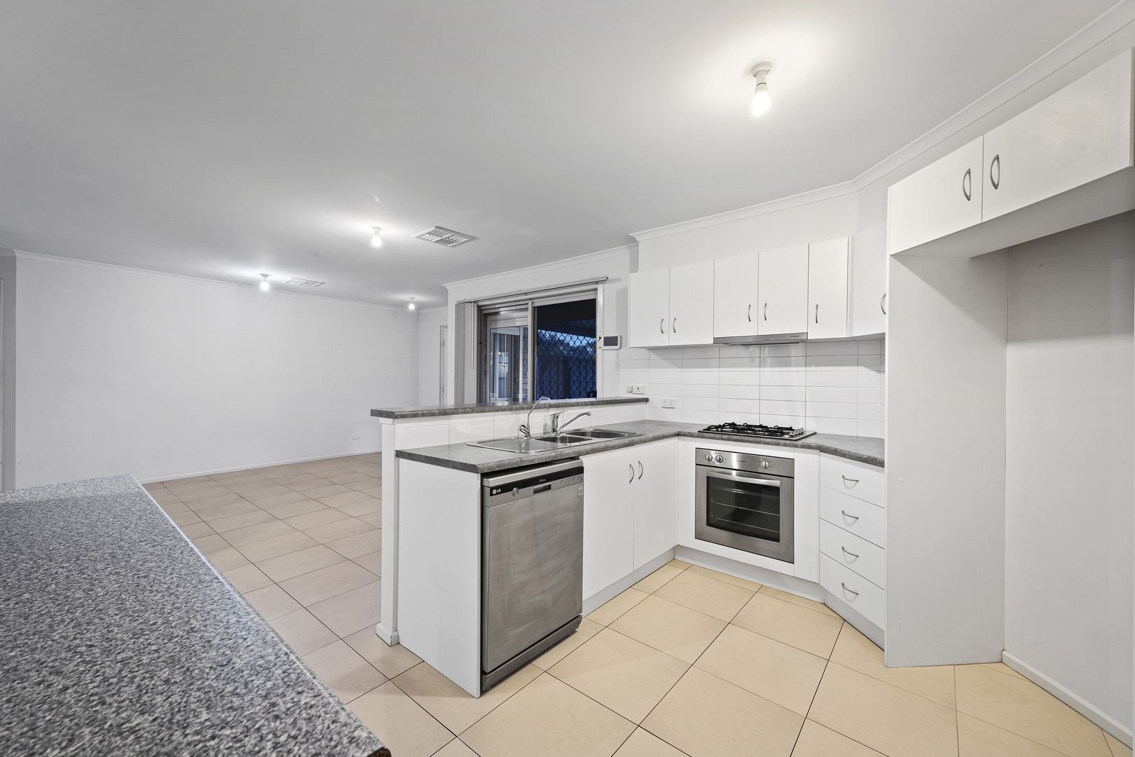 1A Jennier Crescent, Para Hills SA 5096, Image 1