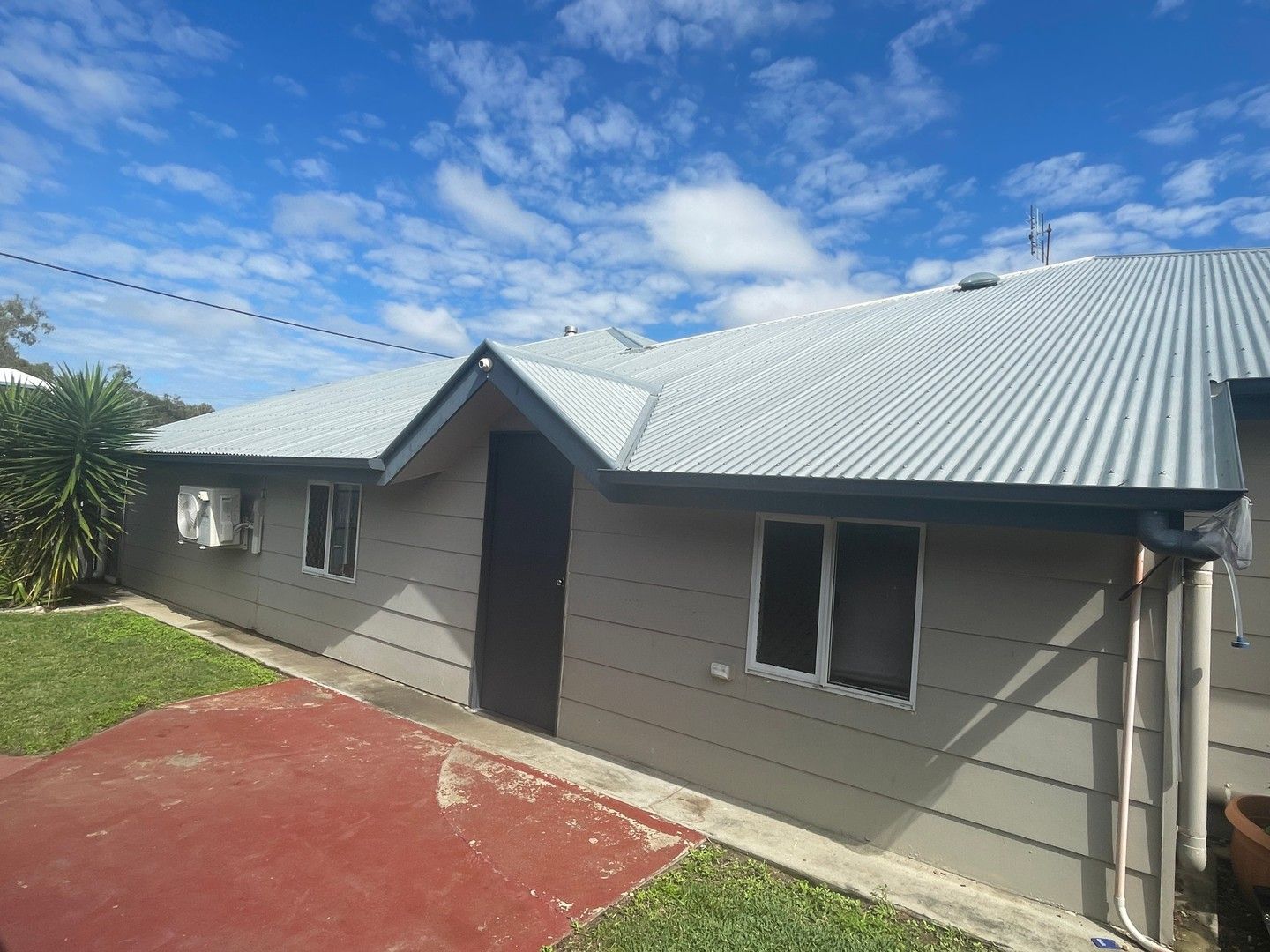 4 bedrooms House in 368 Berserker Street FRENCHVILLE QLD, 4701