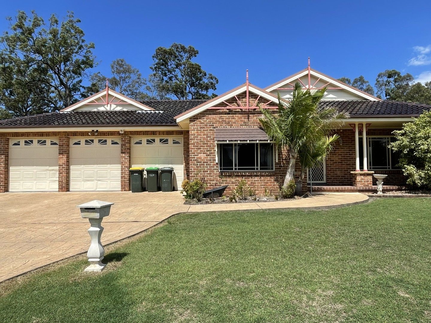 133 Chisholm Road, Ashtonfield NSW 2323 House For Rent Domain