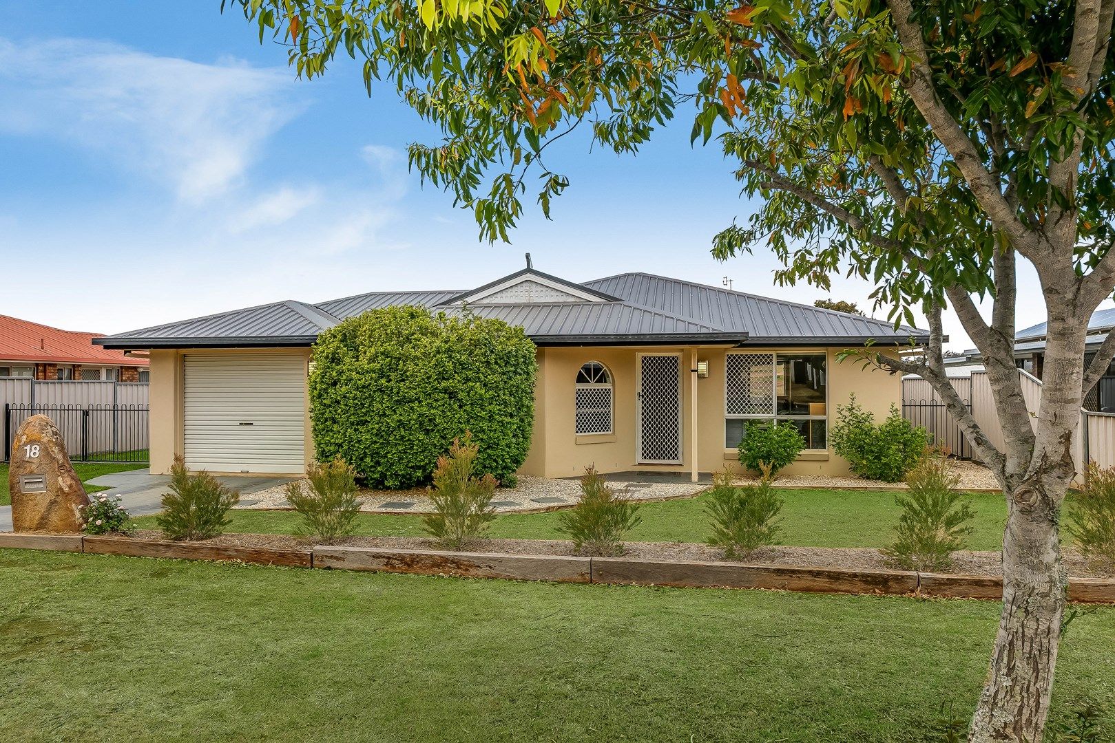 18 Fern Drive, Kearneys Spring QLD 4350, Image 0