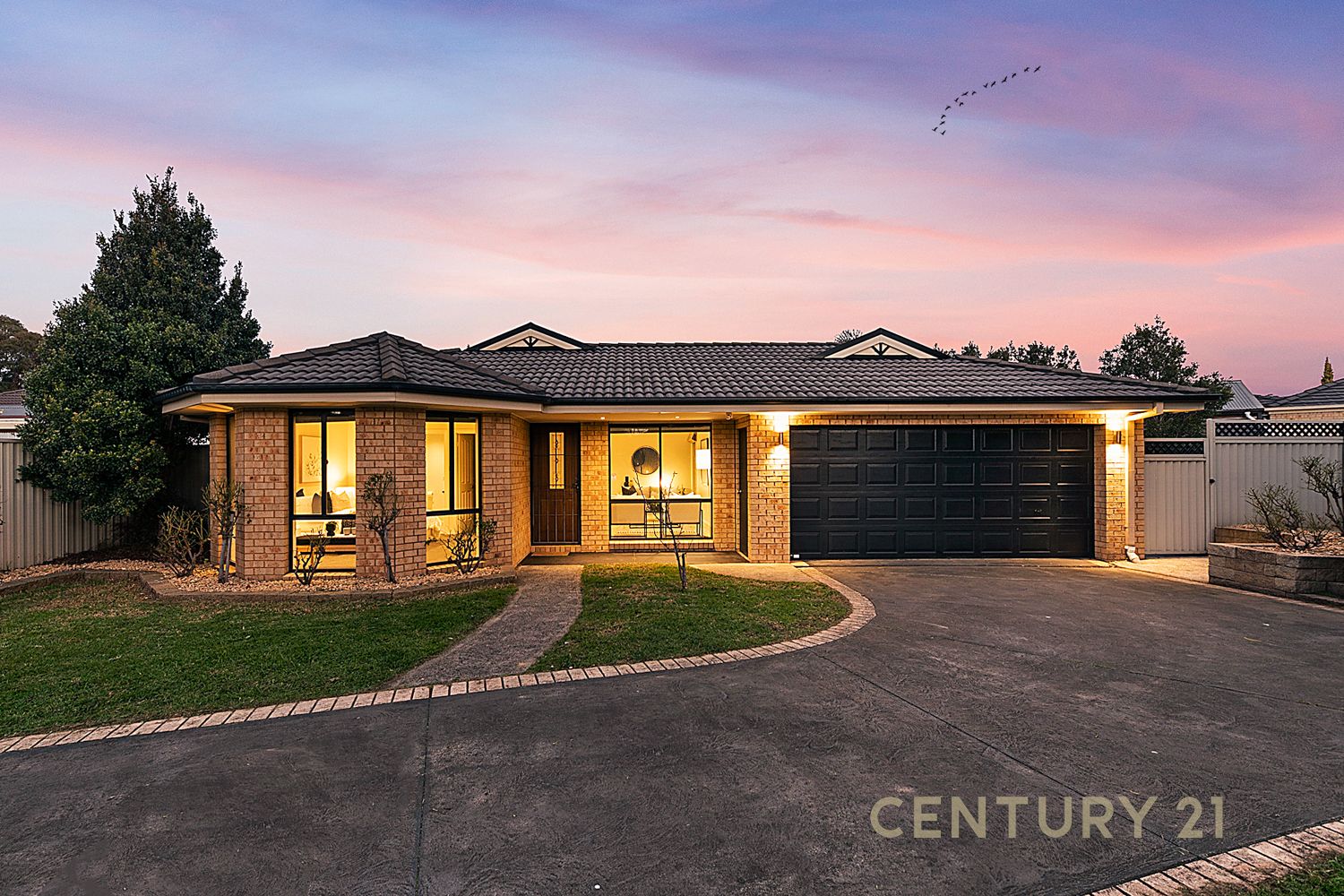 4 bedrooms House in 7 Ashwood Grove PAKENHAM VIC, 3810