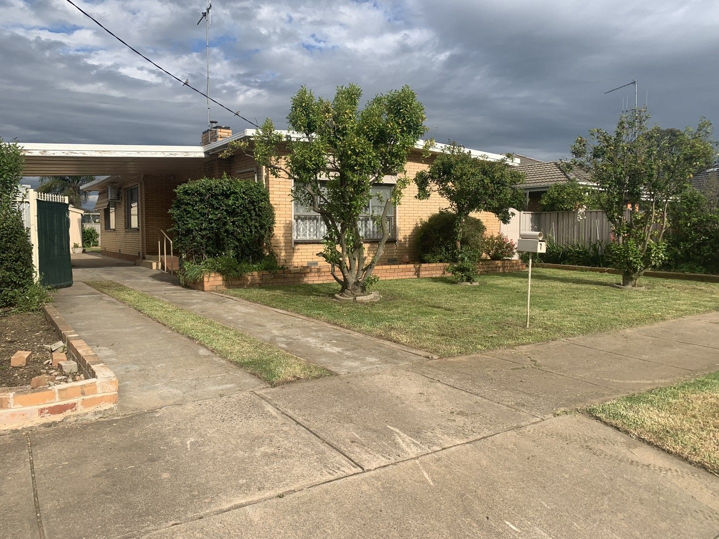 3 bedrooms House in 7 Acacia Street SHEPPARTON VIC, 3630
