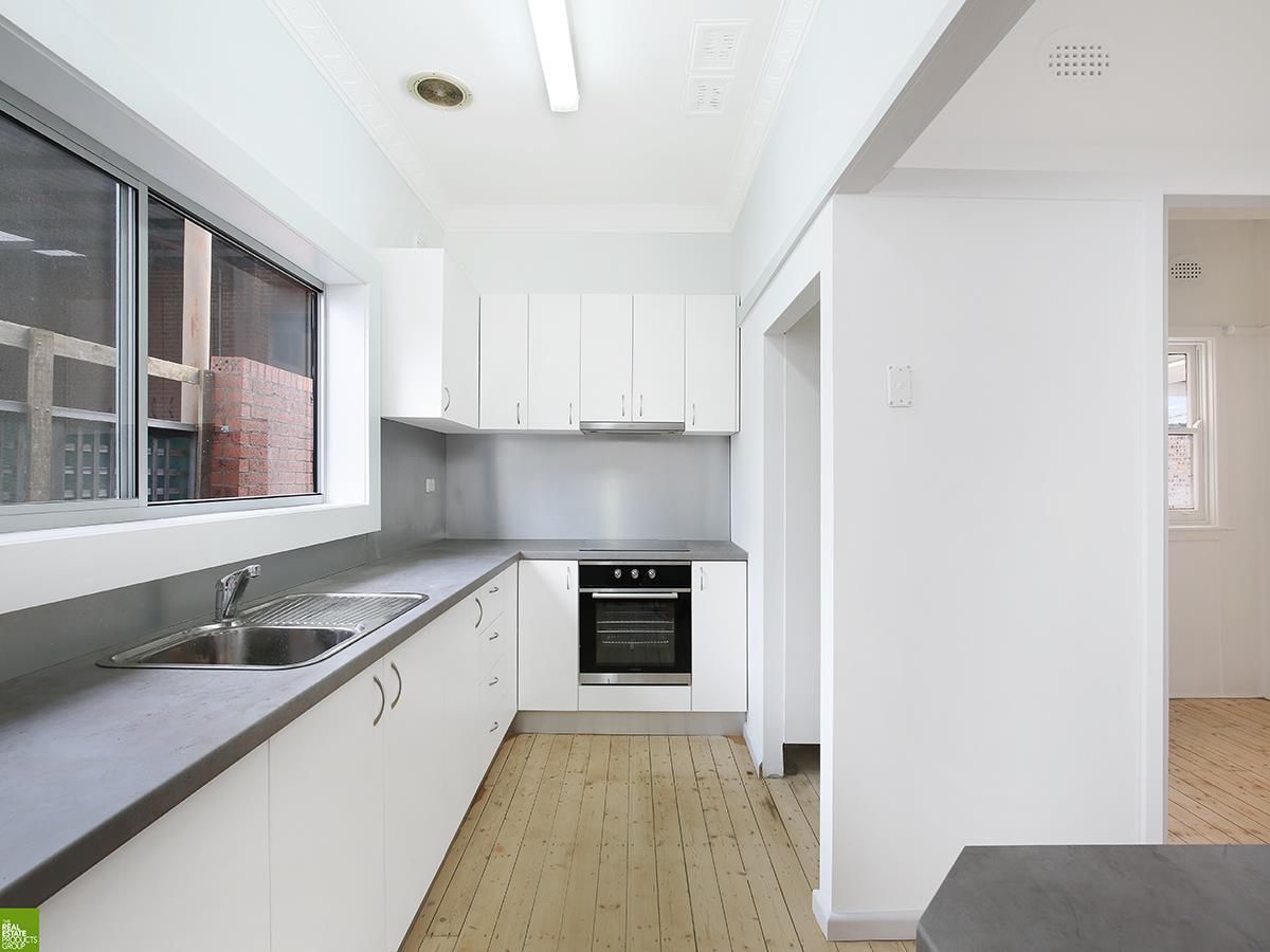 3 bedrooms House in 18 Jardine Street FAIRY MEADOW NSW, 2519