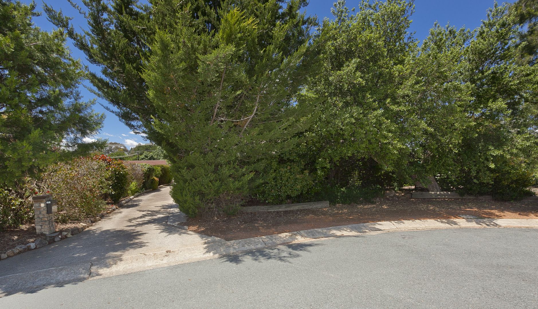 9 Fallins Place, Monash ACT 2904, Image 2