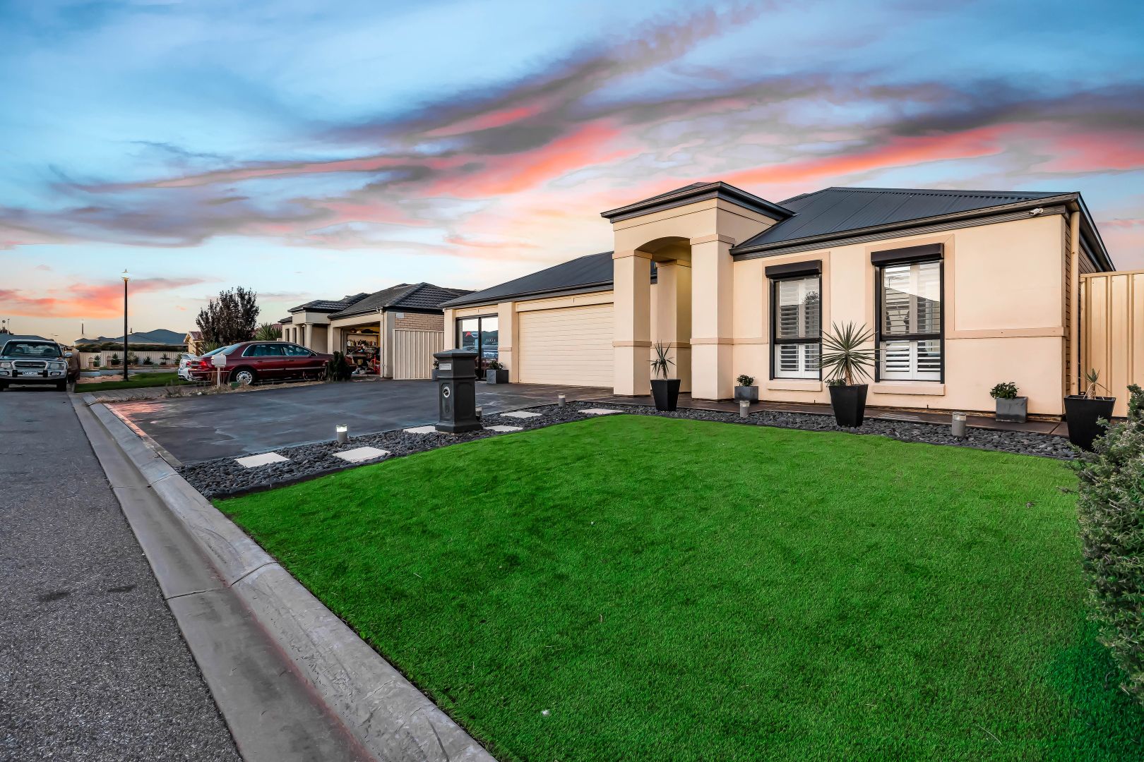 6 Clare Mews, Munno Para West SA 5115, Image 2