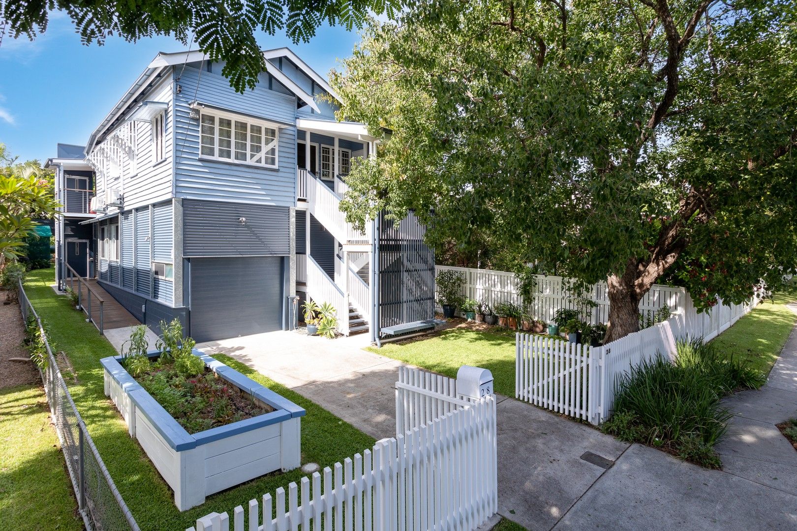 2 bedrooms House in 28 Vincent Street AUCHENFLOWER QLD, 4066