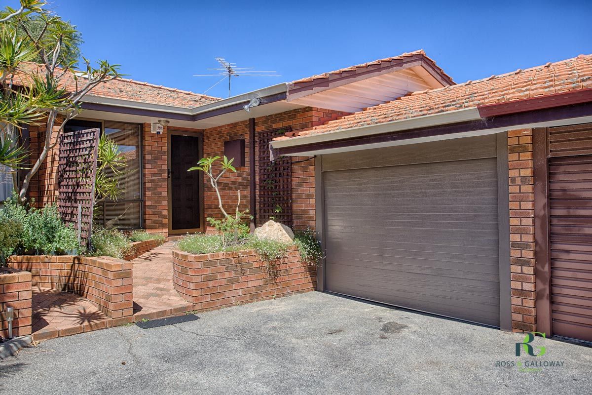 3 bedrooms Duplex in 2/63 Yeovil Crescent BICTON WA, 6157
