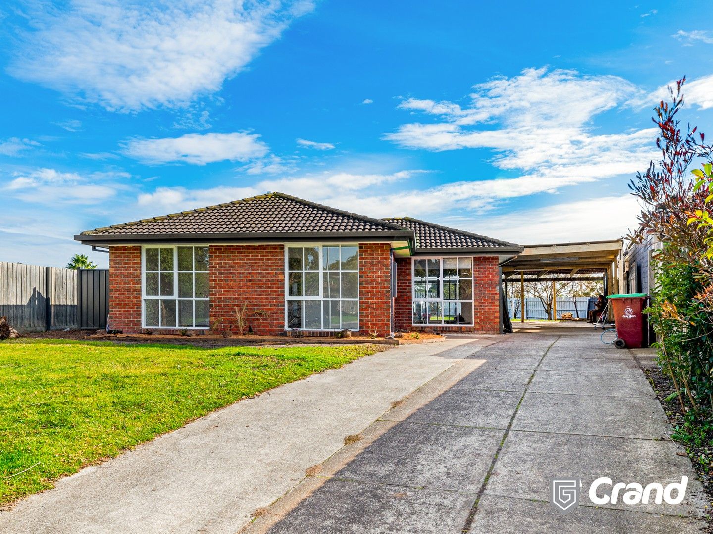 3 bedrooms House in 9 Adley Place HAMPTON PARK VIC, 3976