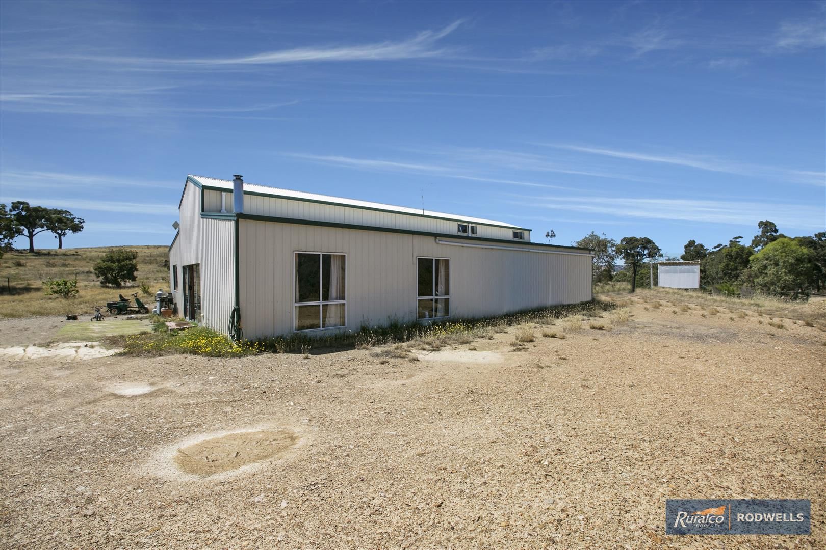 1035 Dairy Flat Road, Tooborac VIC 3522, Image 2