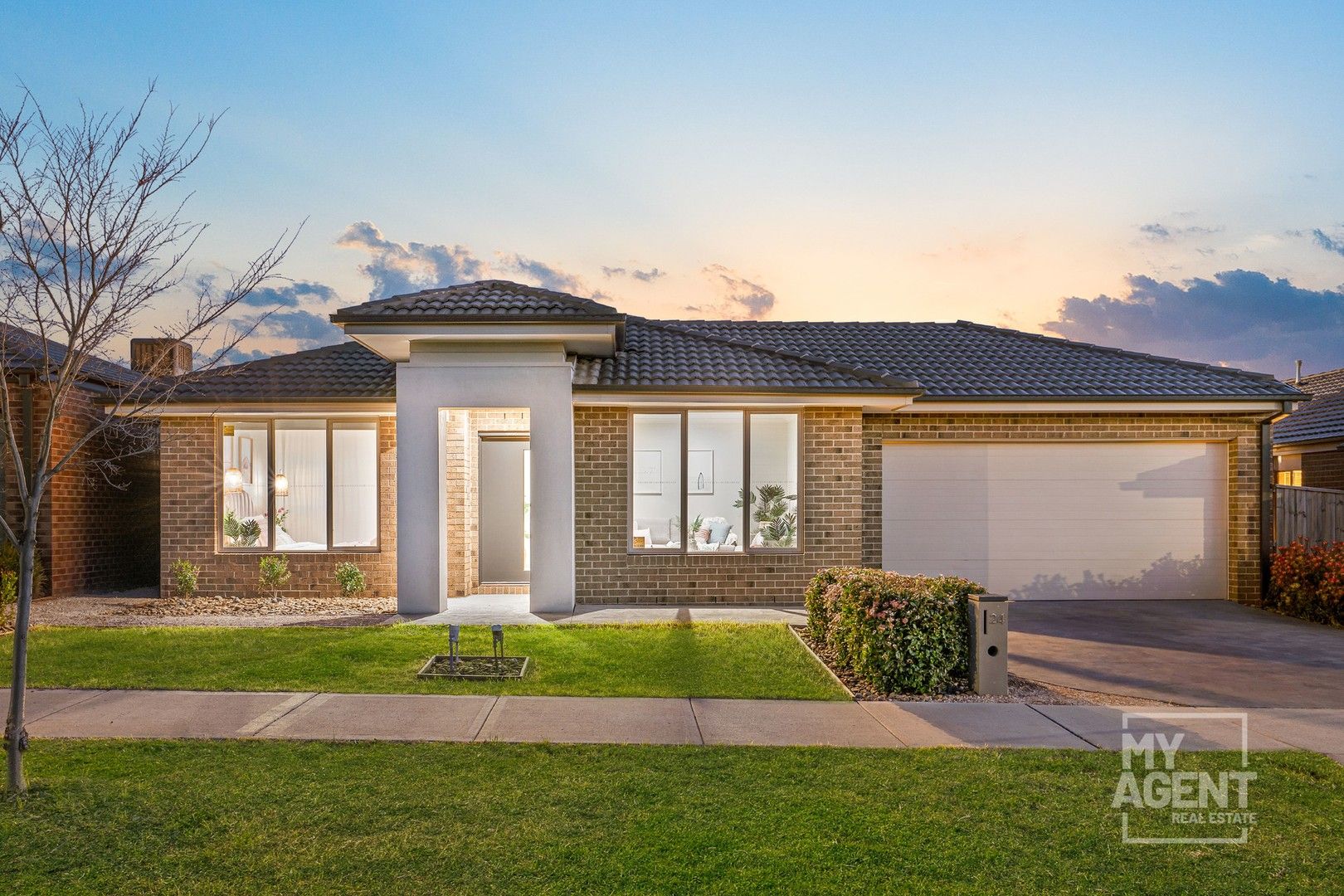 4 bedrooms House in 24 Mistral  Way BEVERIDGE VIC, 3753