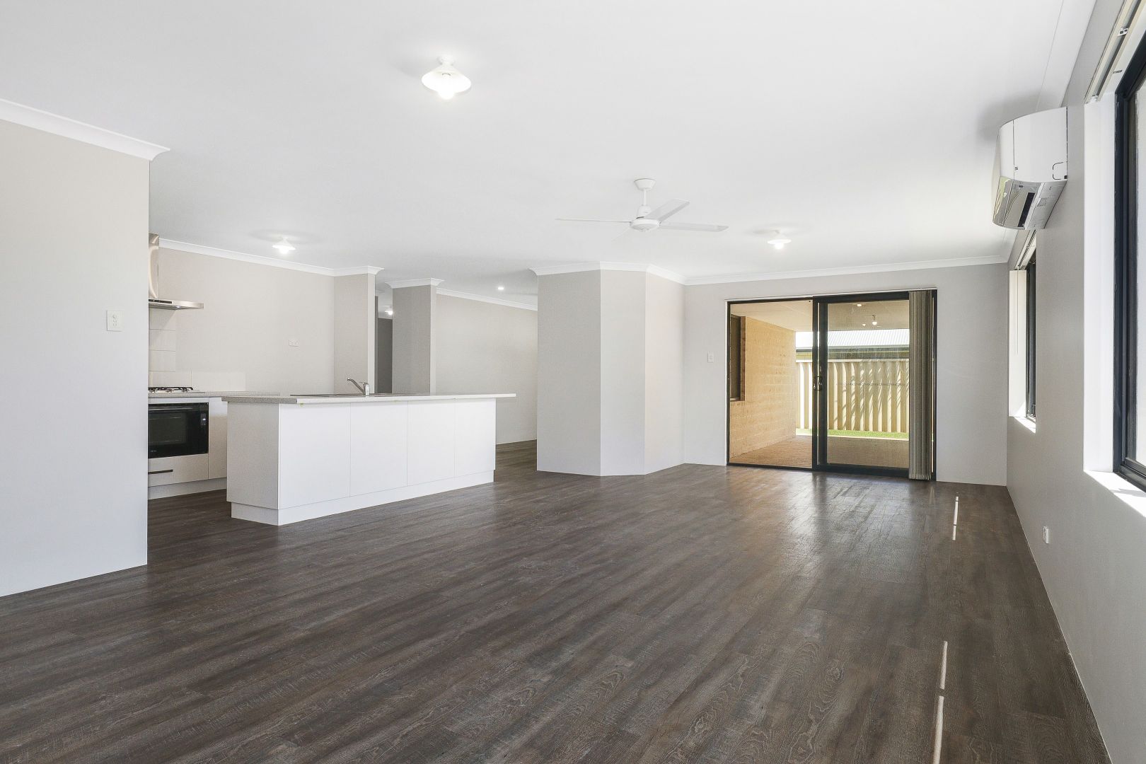 9 Toulon Way, Yalyalup WA 6280, Image 1