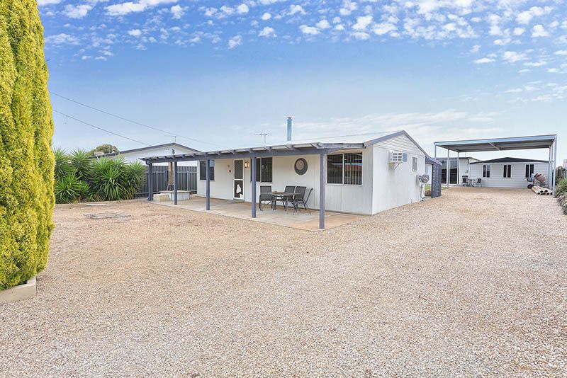 13 Allen Road, Tiddy Widdy Beach SA 5571, Image 2