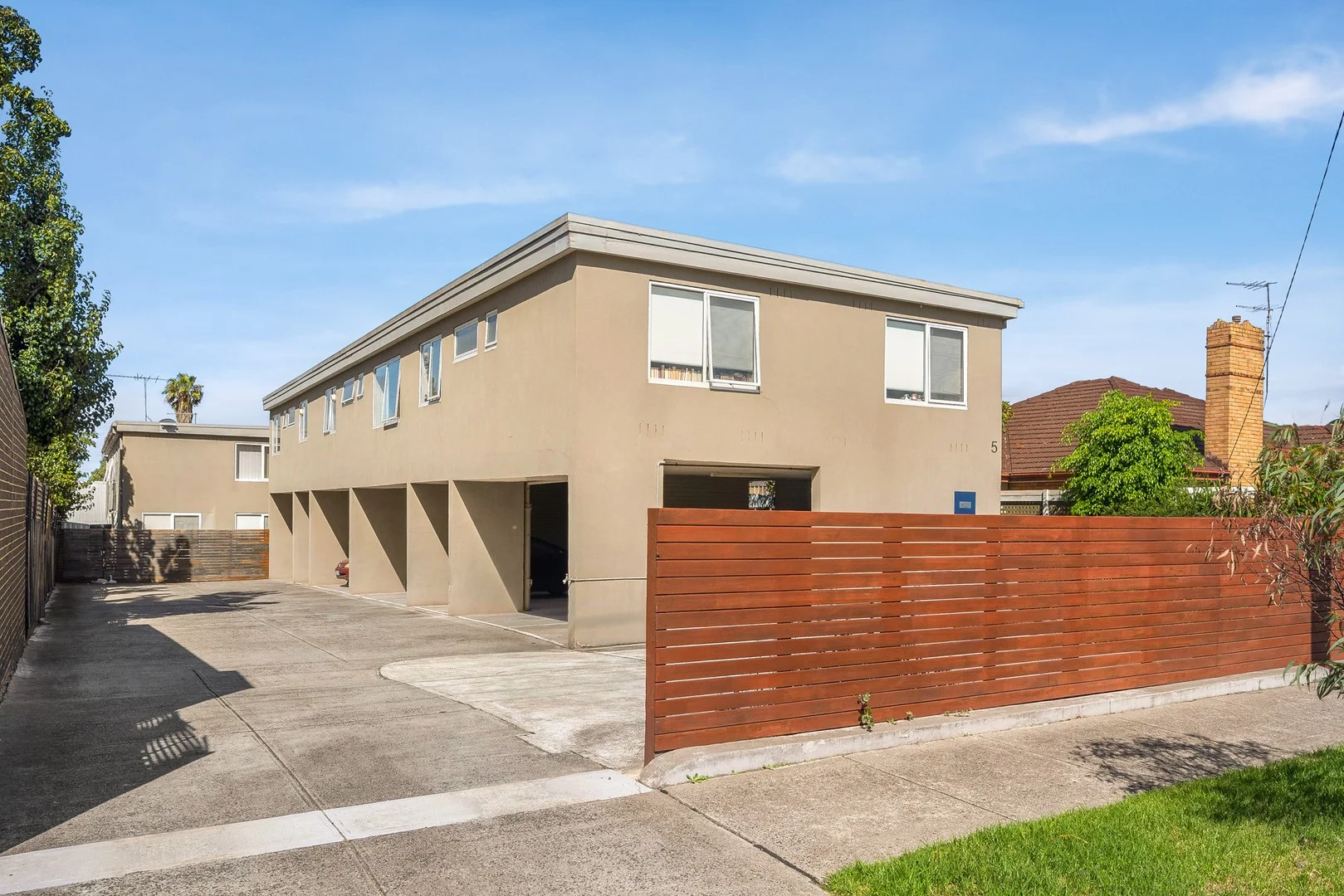 2/5 Wattle Street, West Footscray VIC 3012