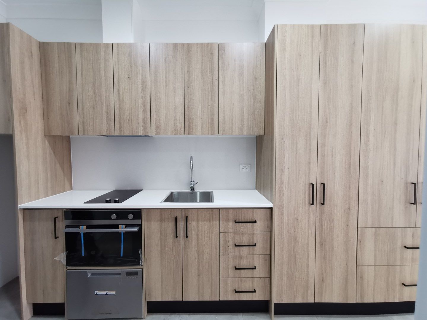 Apartment / Unit / Flat in 4/4 prospect street, CARLTON NSW, 2218