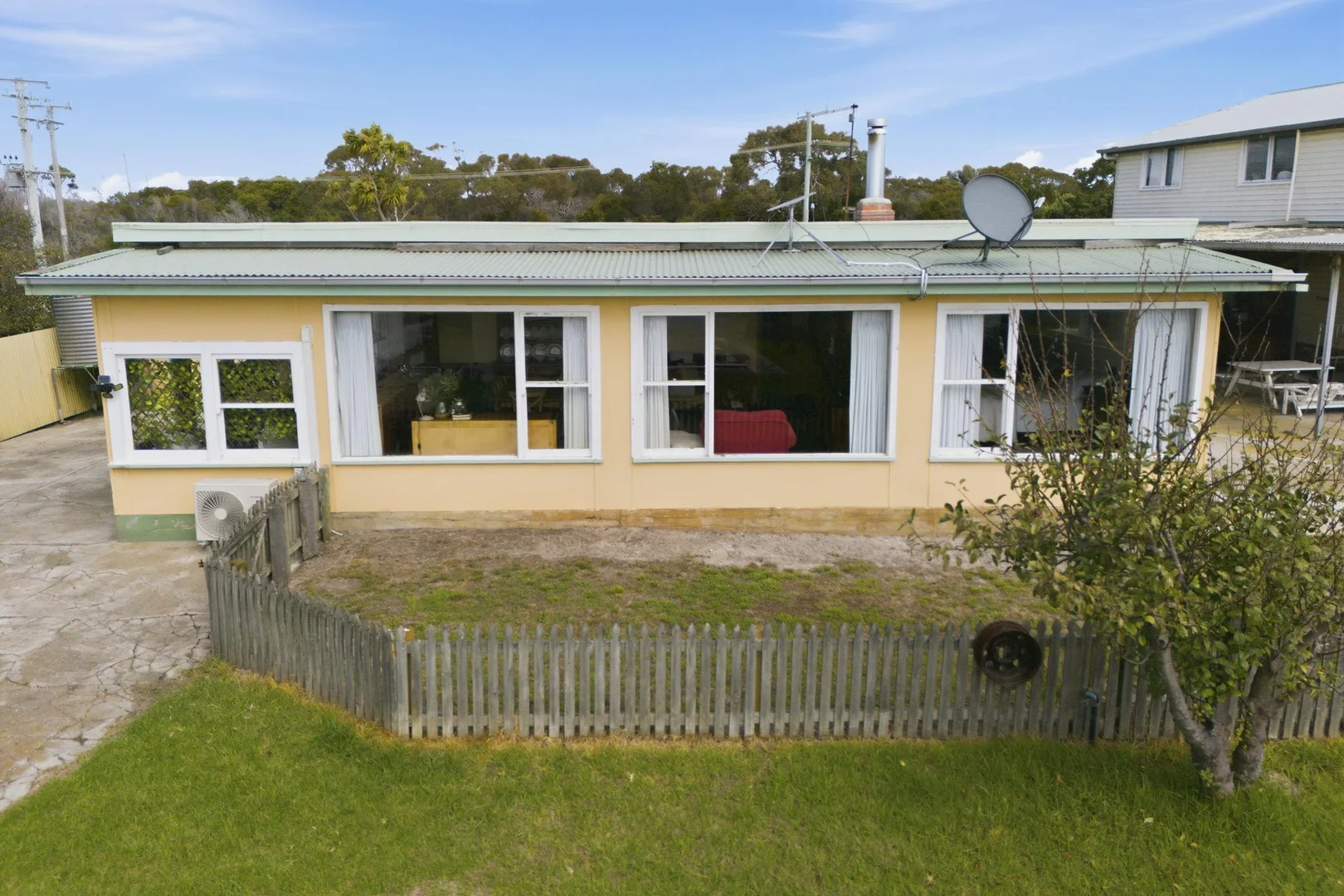 Additional image 2 of 44 Tomahawk Drive, Tomahawk TAS 7262