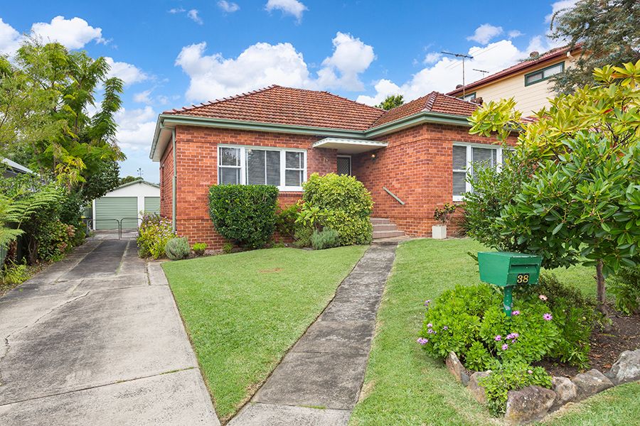 38 Woolooware Road, WOOLOOWARE NSW 2230, Image 0