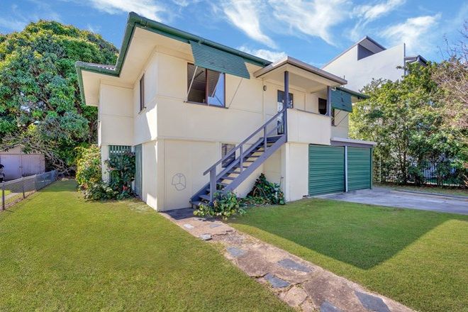 123 3 Bedroom Houses For Rent In Labrador Qld 4215 Domain - 