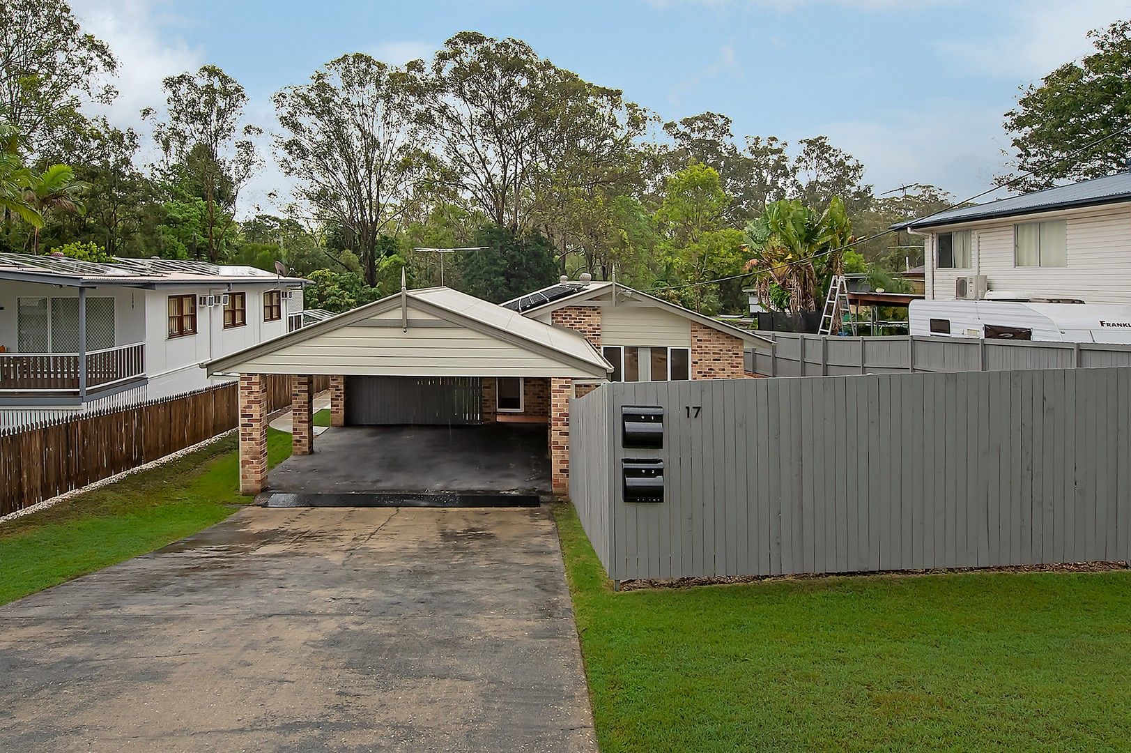 1 bedrooms Townhouse in 2/17 Frenchs Road PETRIE QLD, 4502