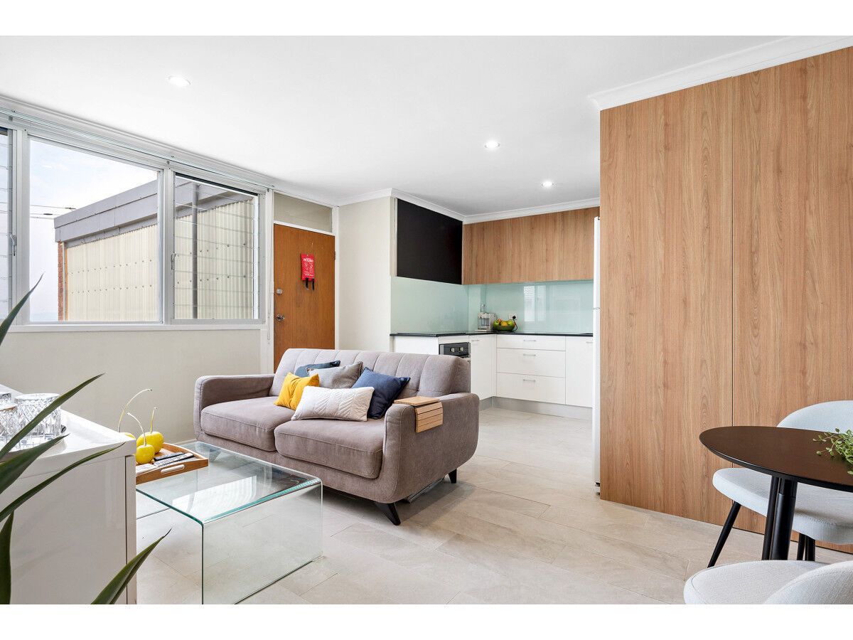 2 bedrooms Apartment / Unit / Flat in 1/30 Lemnos Parade THE HILL NSW, 2300