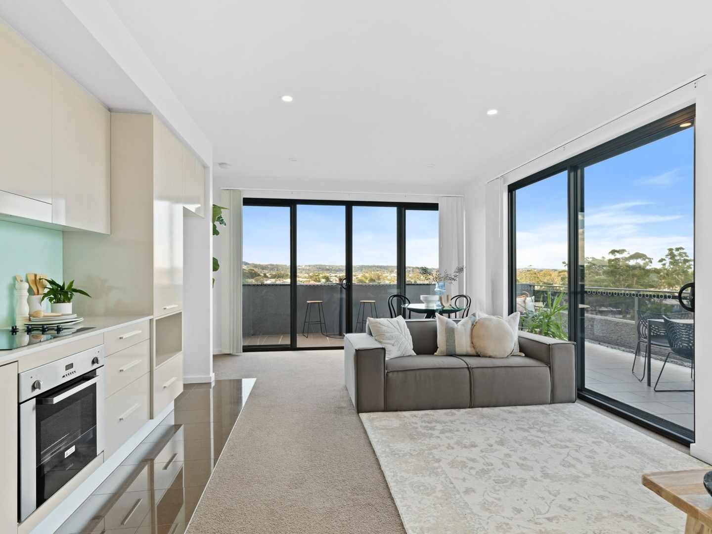 409/11 Ernest Street, Belmont NSW 2280, Image 0