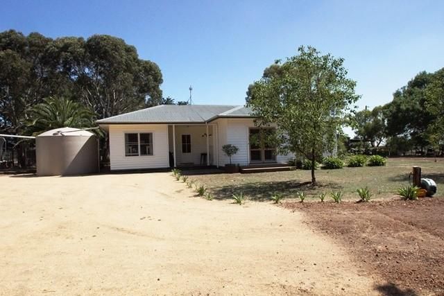 752 Kurweeton Larra Road, LARRALEA VIC 3325, Image 0