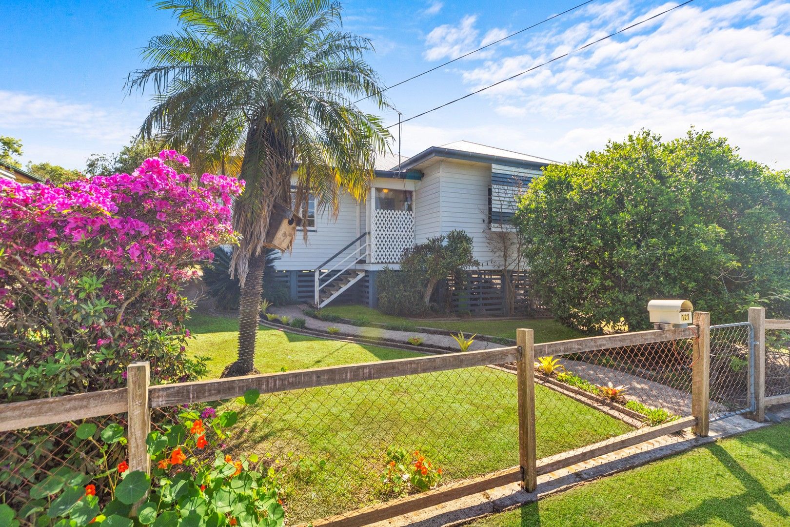 3 bedrooms House in 127 Eton Street NUNDAH QLD, 4012